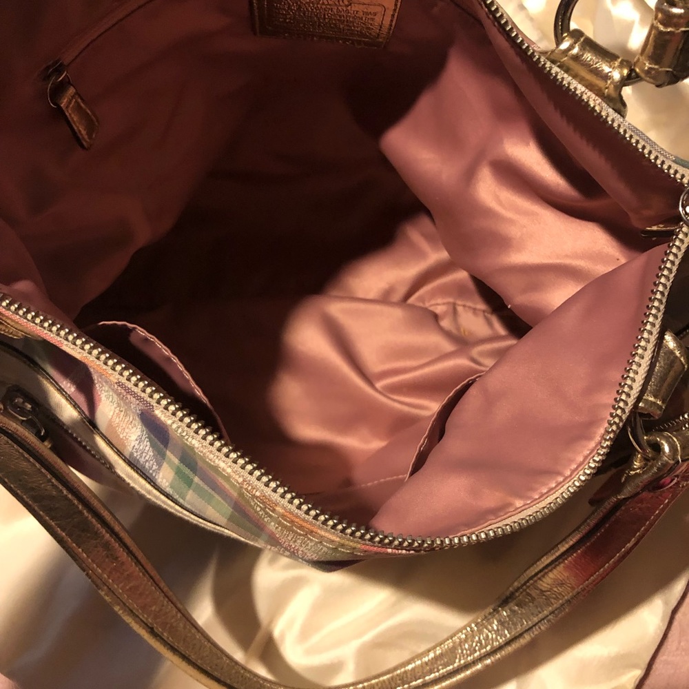 Purse - Picture 2 of 3